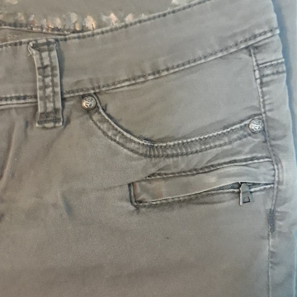 Seven Jeans - Picture 5 of 8